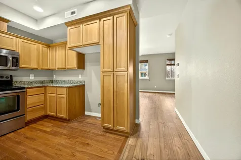 221 Cherry Bark Lane Medford OR 97501