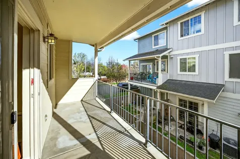 221 Cherry Bark Lane Medford OR 97501