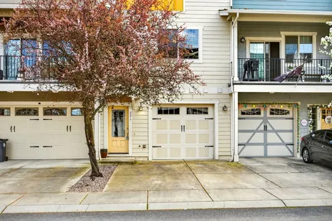 221 Cherry Bark Lane Medford OR 97501