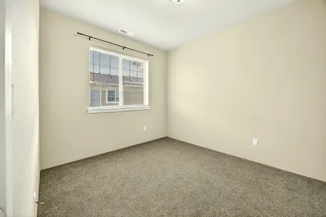 221 Cherry Bark Lane Medford OR 97501