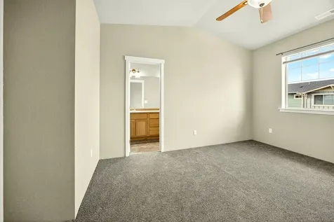 221 Cherry Bark Lane Medford OR 97501