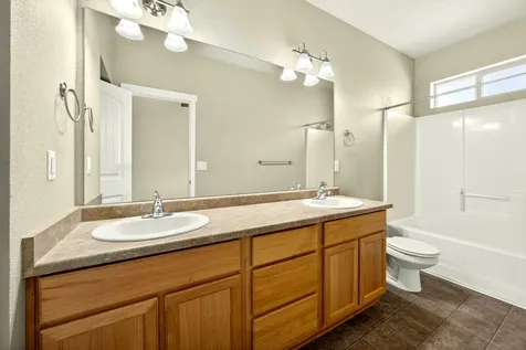 221 Cherry Bark Lane Medford OR 97501