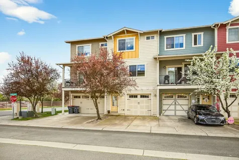 221 Cherry Bark Lane Medford OR 97501