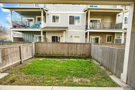 221 Cherry Bark Lane Medford OR 97501