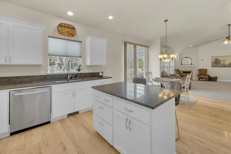 4013 SW Tommy Armour Lane Redmond OR 97756