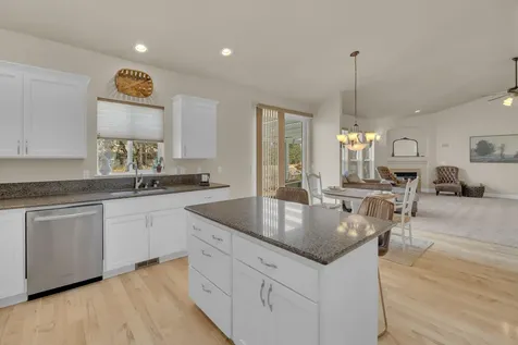 4013 SW Tommy Armour Lane Redmond OR 97756