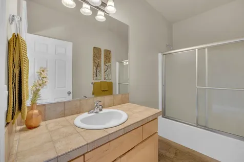 4013 SW Tommy Armour Lane Redmond OR 97756