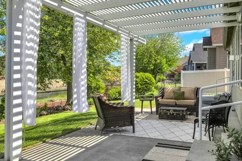 4013 SW Tommy Armour Lane Redmond OR 97756