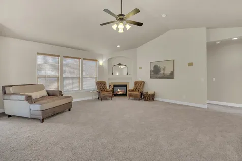4013 SW Tommy Armour Lane Redmond OR 97756