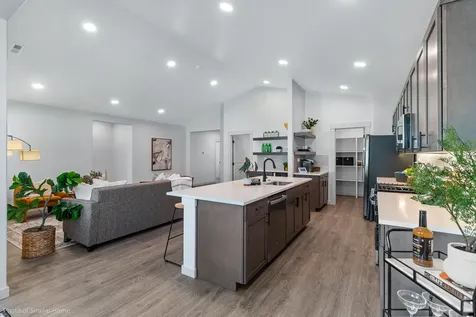 3085 Mount Thielsen Drive Medford OR 97504