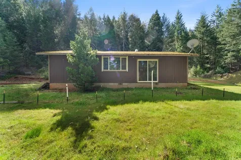 2787 Davis Creek Road Selma OR 97538