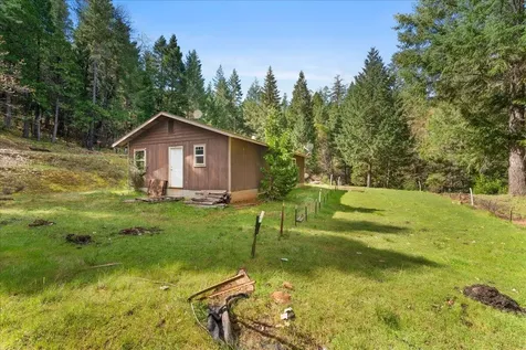 2787 Davis Creek Road Selma OR 97538