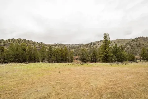 23259 SE Paulina Highway Prineville OR 97754