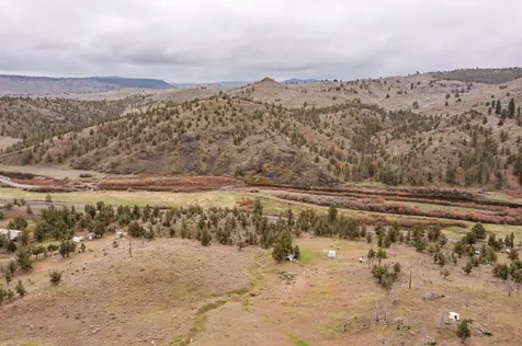 23259 SE Paulina Highway Prineville OR 97754