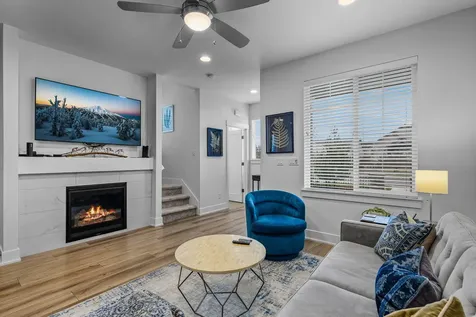 3741 Eagle Road Bend OR 97701