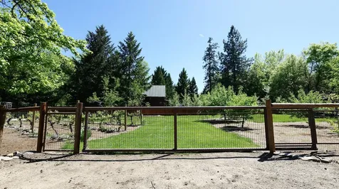 343 Rene Drive Shady Cove OR 97539