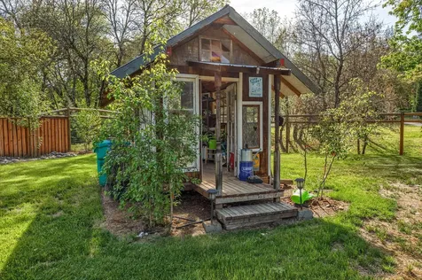 343 Rene Drive Shady Cove OR 97539