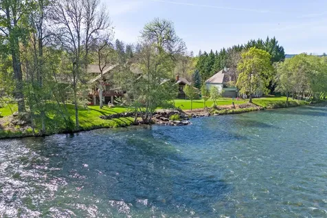 343 Rene Drive Shady Cove OR 97539