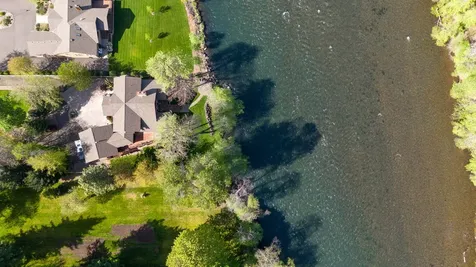 343 Rene Drive Shady Cove OR 97539