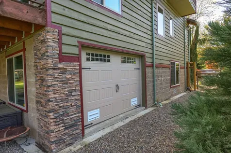 343 Rene Drive Shady Cove OR 97539