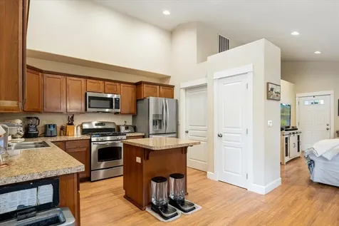 350 SE Silvis Lane Bend OR 97702