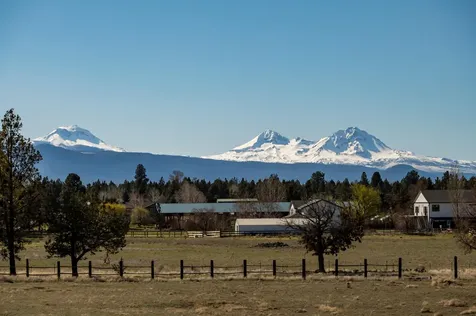 21810 Repine Drive Bend OR 97701