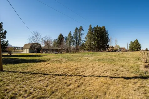 21810 Repine Drive Bend OR 97701