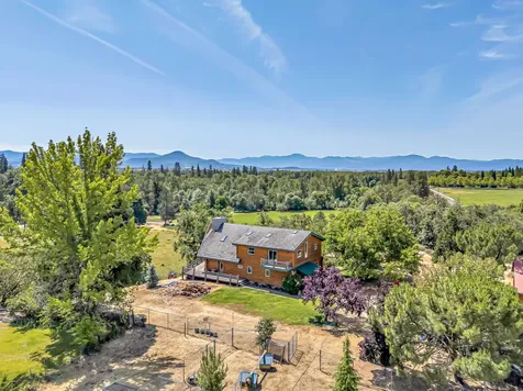11322 Modoc Road White City OR 97503
