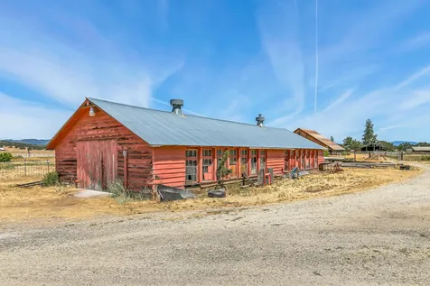 11322 Modoc Road White City OR 97503