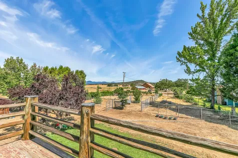 11322 Modoc Road White City OR 97503