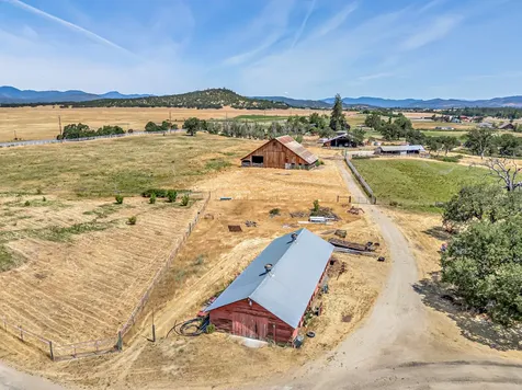 11322 Modoc Road White City OR 97503