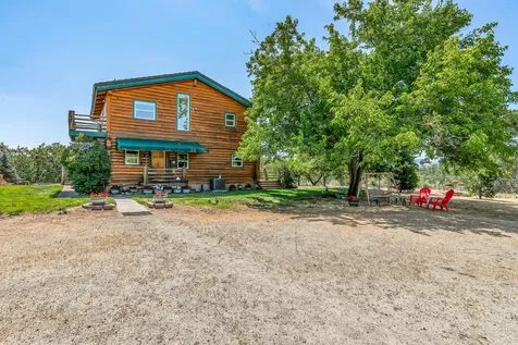 11322 Modoc Road White City OR 97503