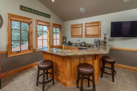 23098 Watercourse Way Bend OR 97701