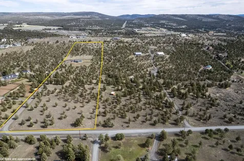 5798 SE Grant Road Prineville OR 97754