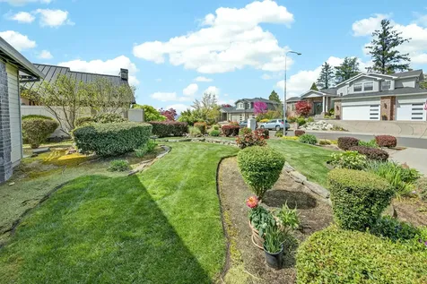 1562 Ridge Way Medford OR 97504