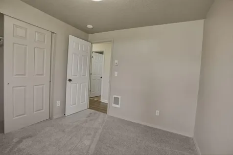 2004 SW 29th Street Redmond OR 97756