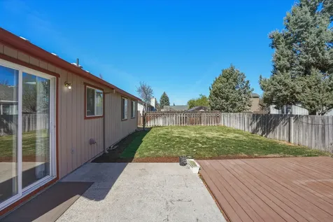 2004 SW 29th Street Redmond OR 97756