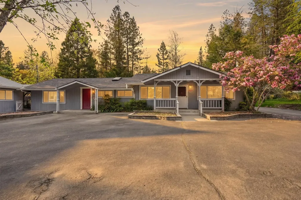 234 Penny Lane Grants Pass OR 97527
