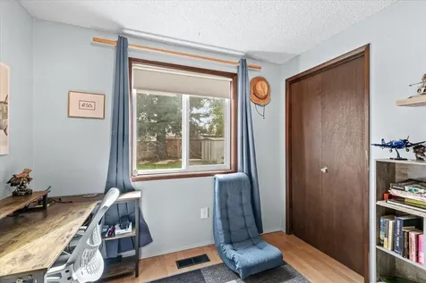 1883 S Peach Street Medford OR 97501