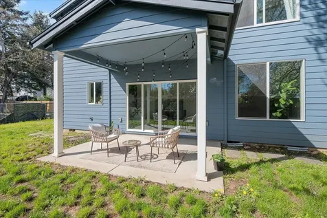 2059 SE 176th Avenue Portland OR 97233