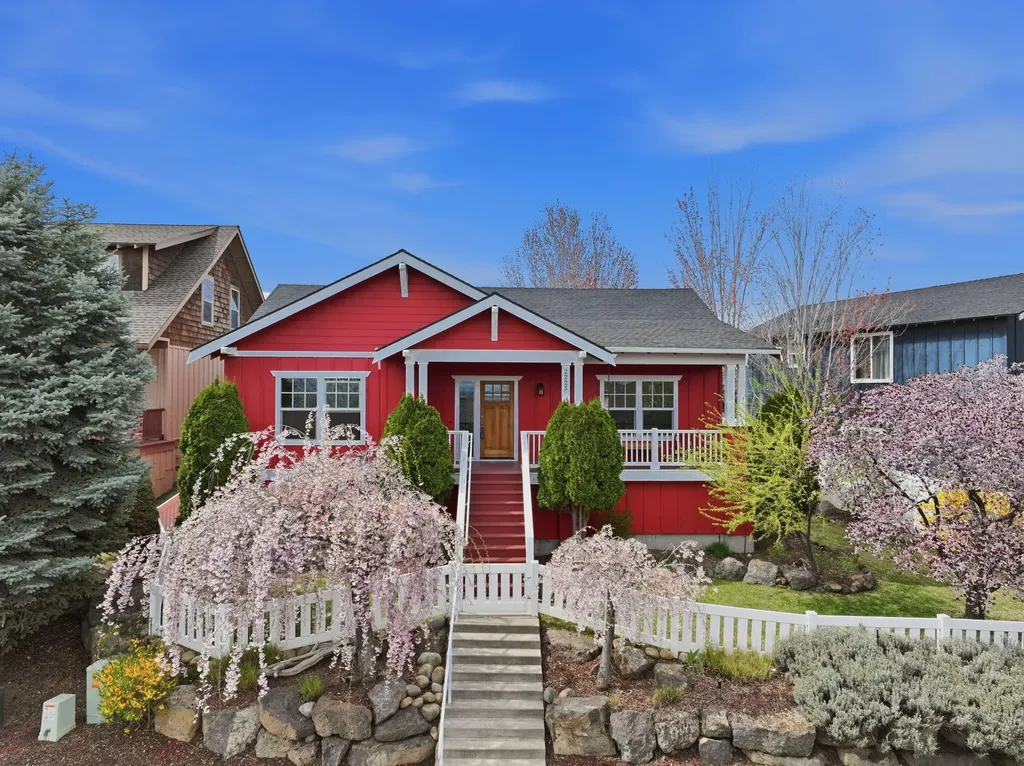 2225 SW 36th Court Redmond OR 97756