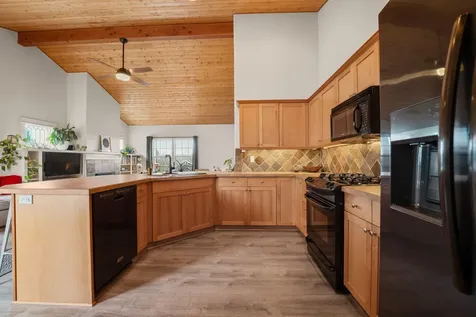 2225 SW 36th Court Redmond OR 97756