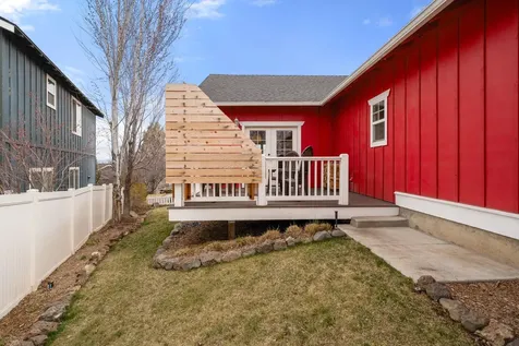 2225 SW 36th Court Redmond OR 97756
