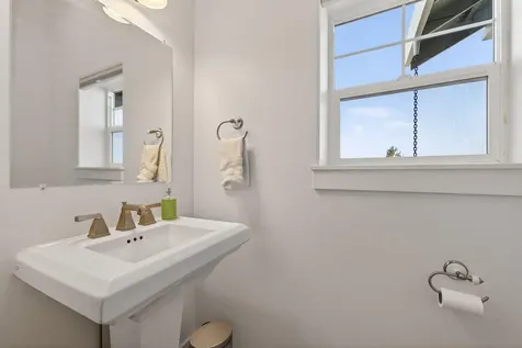 59871 Calgary Loop Bend OR 97702