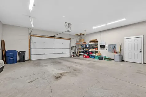 59871 Calgary Loop Bend OR 97702