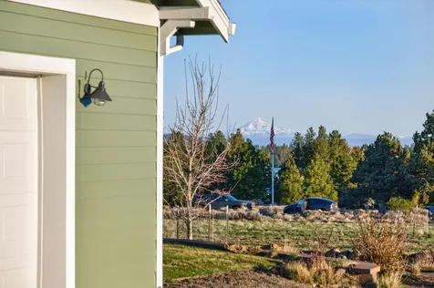 59871 Calgary Loop Bend OR 97702