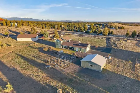 59871 Calgary Loop Bend OR 97702