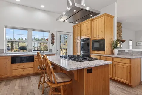 59871 Calgary Loop Bend OR 97702