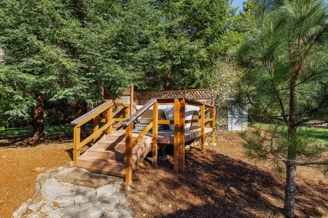 1630 Powell Creek Road Williams OR 97544