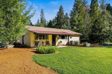 1630 Powell Creek Road Williams OR 97544
